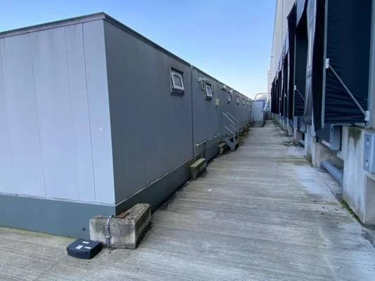 BPI Auctions - 80ft x 12ft 22 Bay Modular Building with Canteen, Toilets, Meeting Rooms, Prayer Room, Cafeteria & Cooking Area - Auction Image 2