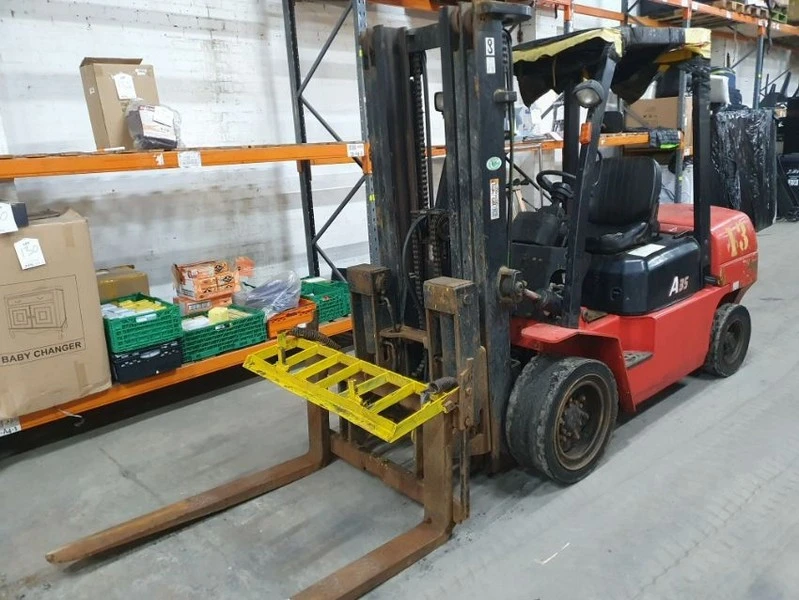 JPS Chartered Surveyors - Wheel Loader & Forklift Trucks Auction - Auction Image 3