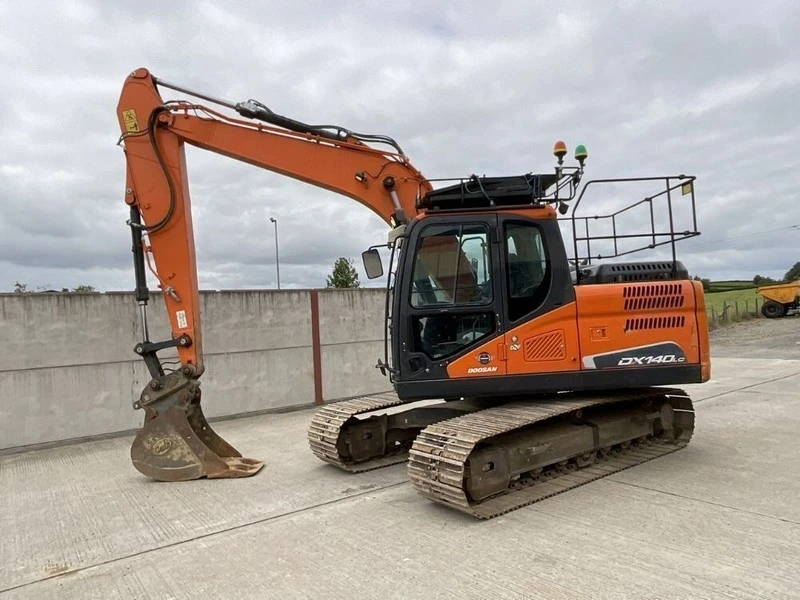 Mid Ulster Auctions Ltd - Machinery Auction to include Excavators, Dumpers, Boomlift, Scissor Lift, Forklift and Quad Bike - Auction Image 2