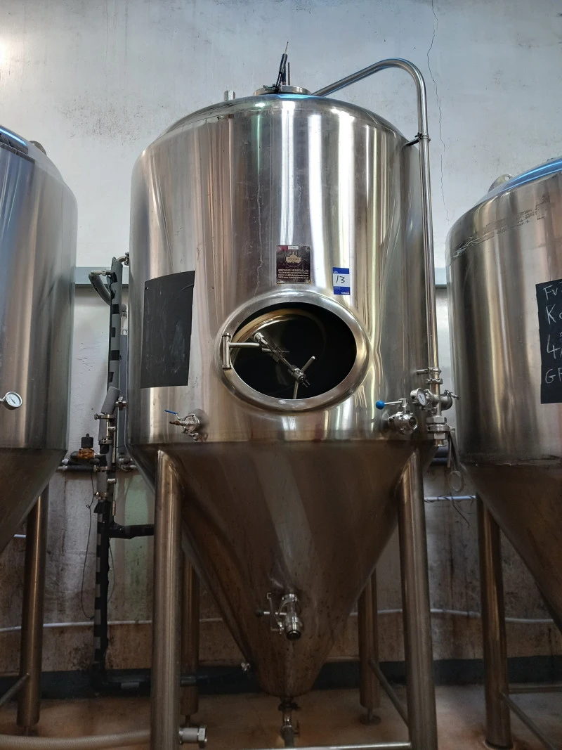 Eddisons - Brewery & Related Equipment Auction to include:- 10BBL Brew Plant, Twin Head Keg Washer, Fermentation Vessels & Round Bottle Label Machine - Auction Image 2