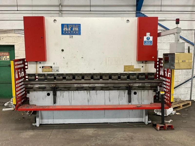 BPI Auctions - Engineering Machinery Auction to include Hydraulic Guillotine, Down Stroke Press Brake, Lathe, Milling Machine & more - Auction Image 2