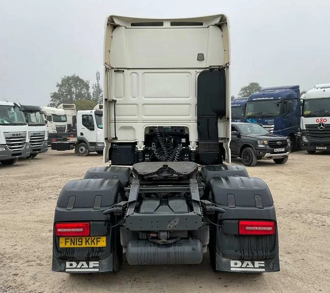 BPI Auctions - 2019 DAF XF480 Super Space Tractor Units Auction - Auction Image 4