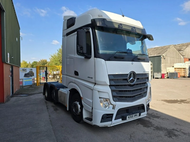 BPI Auctions - End of Lease Mercedes, MAN & DAF Commercial Vehicles to include Tractor Units & Box Vans at Auction - Auction Image 2