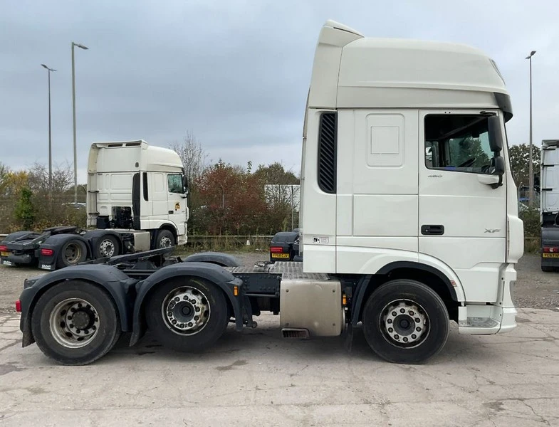 BPI Auctions - 2018 DAF XF480 Super Space Tractor Units Auction - Auction Image 2