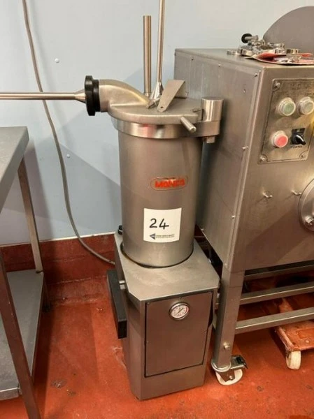 UK Food Machinery Ltd - Complete Contents of Slaughter House Auctions - Auction Image 2