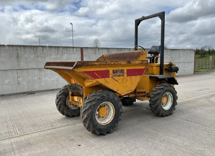 Mid Ulster Auctions Ltd - Plant & Construction Machinery, Agricultural, Forklifts & Vandal Stores - Auction Image 3