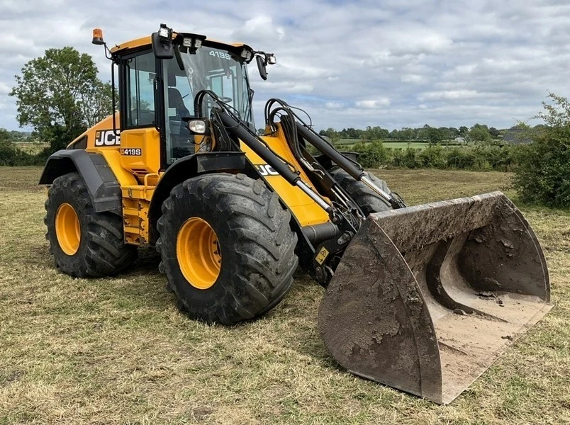 Mid Ulster Auctions Ltd - Farm Machinery Auction - Auction Image 4