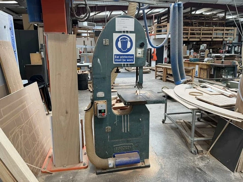 Sweeney Kincaid - Shopfitters Workshop Equipment Auction - Auction Image 7