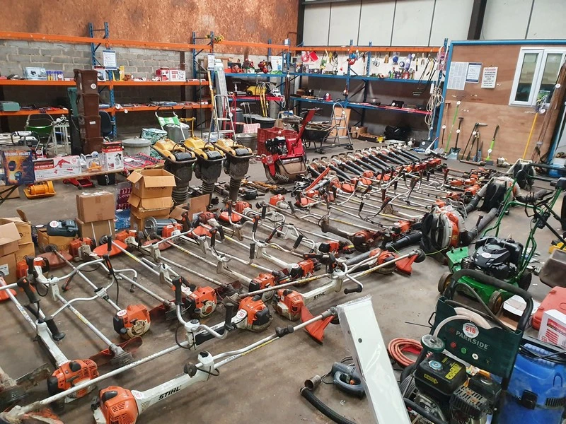 Husseys - Contractors Plant, HGVs, Tools, Farm and Groundcare Machinery Auction - Auction Image 8