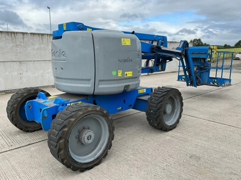 Mid Ulster Auctions Ltd - Plant & Machinery Auction to include Mobile Crane, Excavators, Dumpers, Midi Diggers, Forklifts, Tractor & More - Auction Image 2