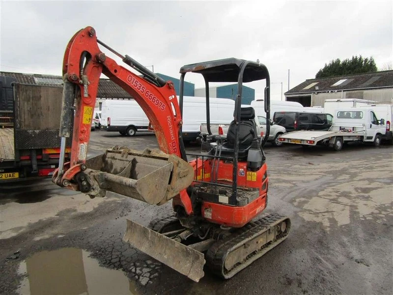 Burnley Auctioneers - Light Commercial, Cars, HGVs, Plant & Machinery & Tools Auction - Auction Image 4