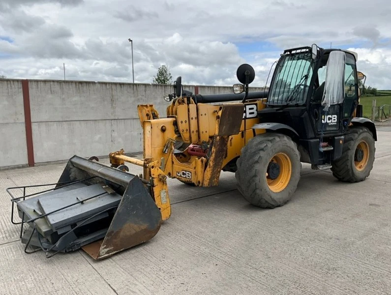 Mid Ulster Auctions Ltd - Plant & Machinery Auction to include Forklifts, Mini Digger, Concentre Batter Moulds, Trailers, Block Grab & More - Auction Image 1
