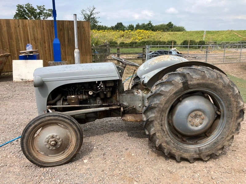 Bagshaws Auctioneers & Valuers LLP - Marquees, Furniture, Lighting Bar Equipment, Dance Floors together with Tractors, Generators, Vans and more - Auction Image 5