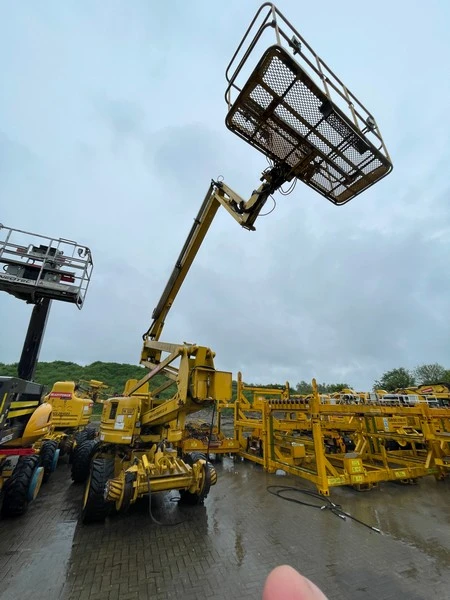 Sanderson Weatherall LLP - Leeds - Tracked / Wheeled Road Rail Contractors Plant & Equipment Auction - Auction Image 6