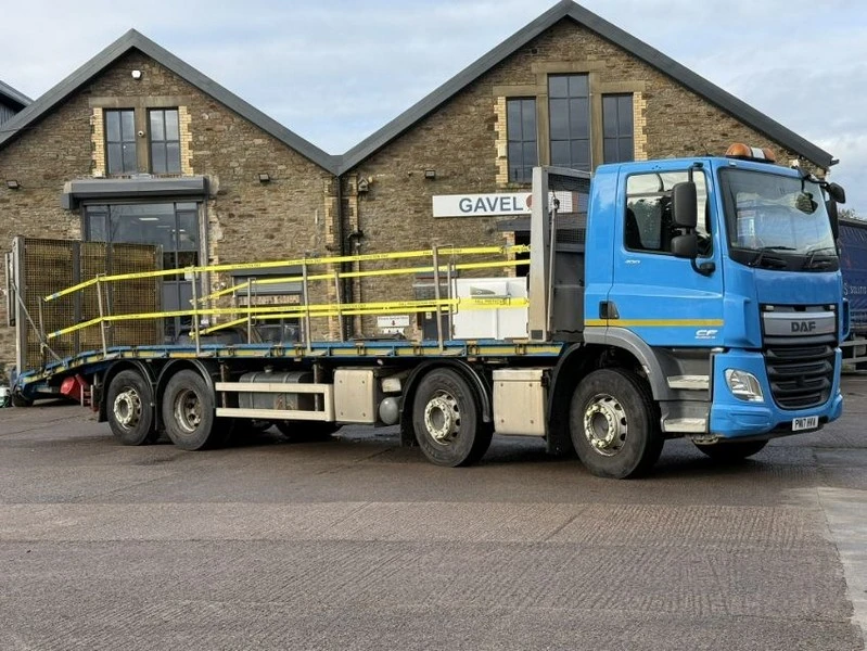 Gavel Auctioneers Ltd - 2017 DAF CF400 32-ton 8x2 Rear Lift & Steer, Access Spec Sterling Beavertail Auction - Auction Image 1