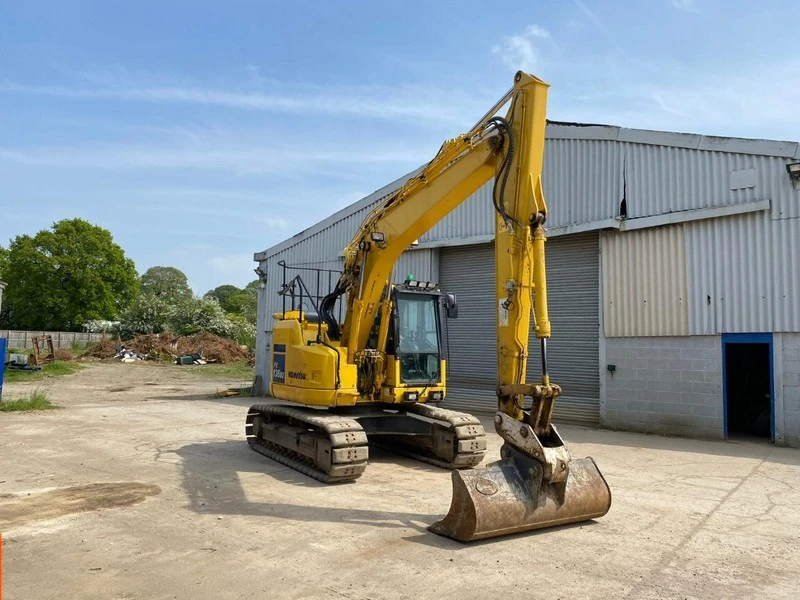 BPI Auctions - Plant & Machinery Auction to include Excavators, Telehandlers, Loading Shovels, Tractors, Forklift Trucks, Mini Excavators, Tracked Crushers, Hi Tip Dumpers & more - Auction Image 3