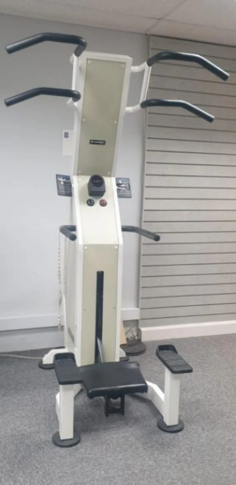 JPS Chartered Surveyors - Gym Equipment Auction | Compressed Air Resistance Machines, Treadmills, Spin Bikes, Free-weights & More - Auction Image 4