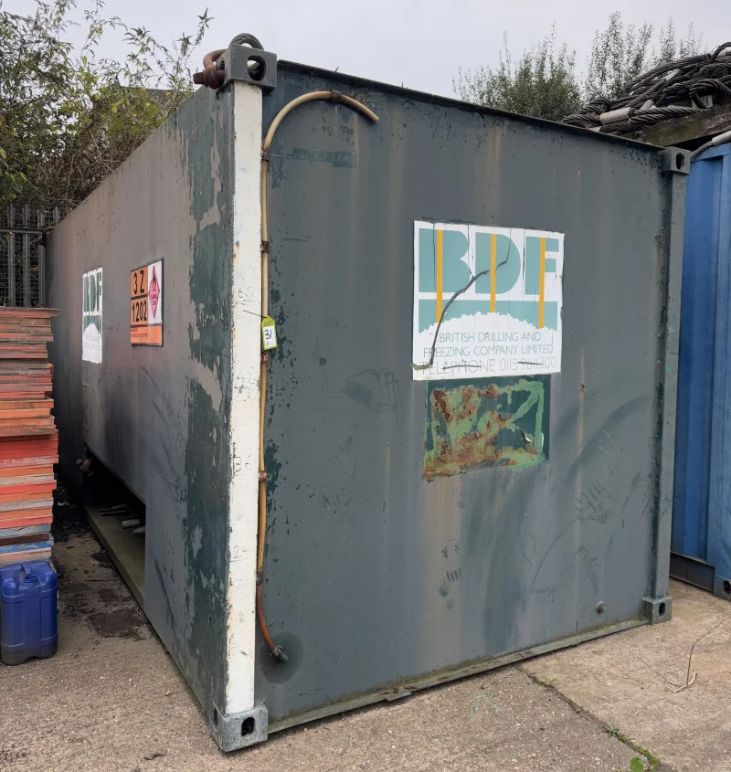 Pinder Asset Solutions Ltd - 15 Shipping Containers, Container Site Cabins, 11 Generators and Ingersoll Rand Compressors at Auction - Auction Image 10