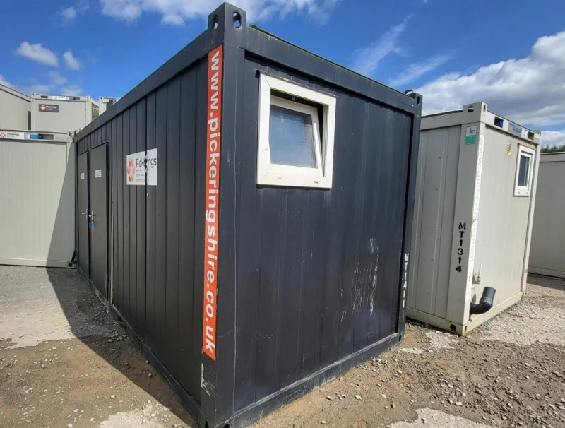 BPI Auctions - Site Accommodation Auction to include Static Welfare Units, CTX Toilet Blocks & 500 - 250 Gallon Water Bowsers - Auction Image 2