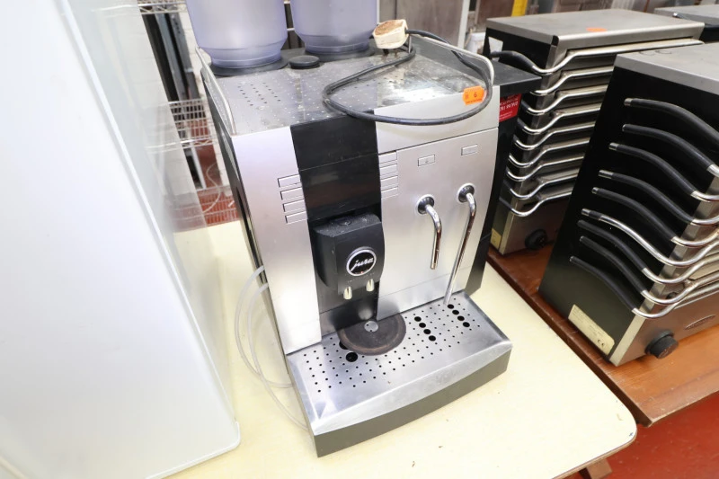 Lithgow Sons & Partners - Catering Equipment & Trade Furnishings inc. Catering Trailer - Auction Image 6