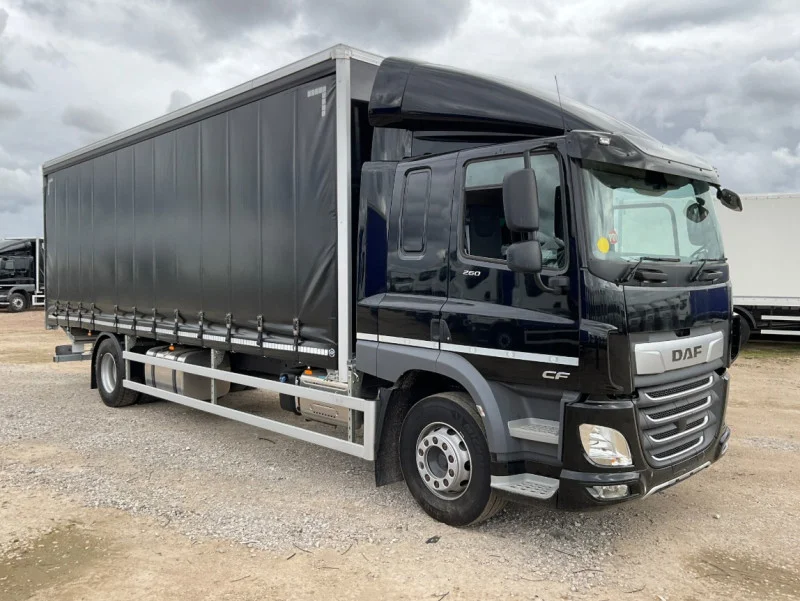 BPI Auctions - Pre-Registered 2025 DAF Commercial Vehicles direct from DAF Dealer available at Auction - Auction Image 5
