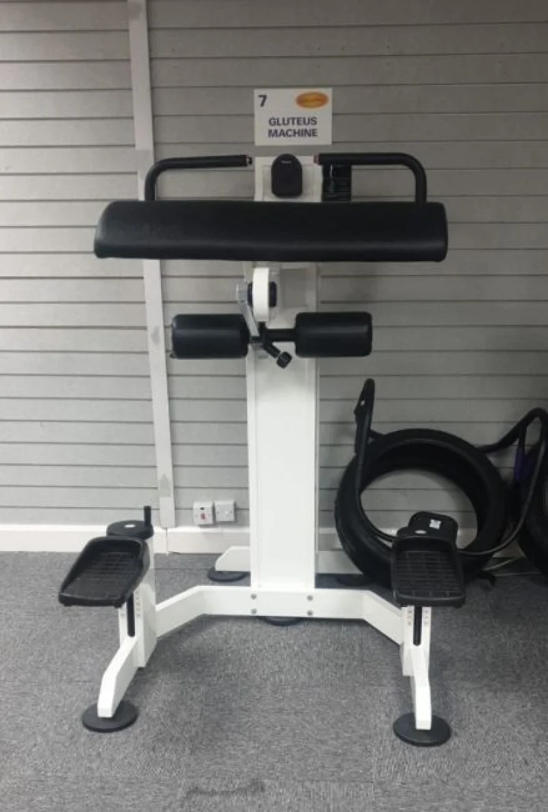 JPS Chartered Surveyors - Gym Equipment Auction | Compressed Air Resistance Machines, Treadmills, Spin Bikes, Free-weights & More - Auction Image 5
