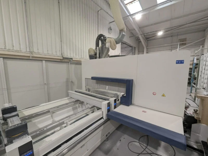 BPI Auctions - 2019 SCM Accord 25 FX CNC Machining Centre & 2017 Masterwood Fresatrice 3 Axis CNC Router at Auction - Auction Image 1