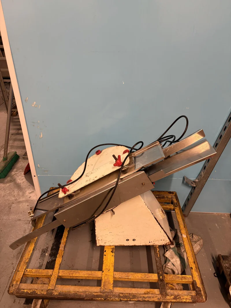 Re-Equip Limited - Bakery, Refrigeration, Catering & Surplus Stock Liquidation - Auction Image 1