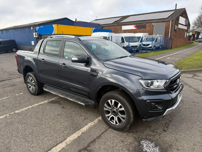 Universal Auctions Group Ltd - Online Car Auction: Vans, Cars, Motorcycles, SUV's, Off Road Buggy, Trailers, HGV's & More - Auction Image 9