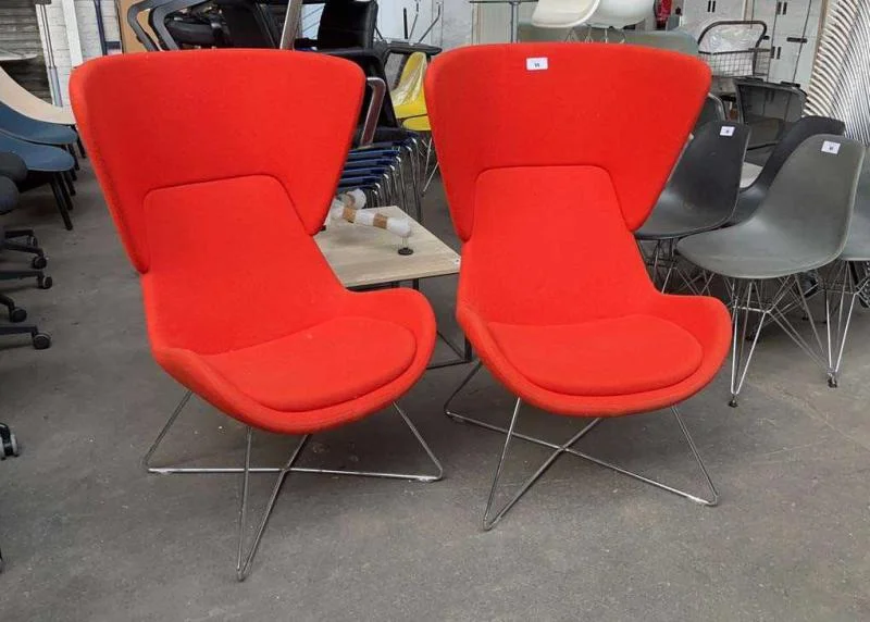 W & H Peacock - Designer & Contract Office Furniture - Auction Image 9