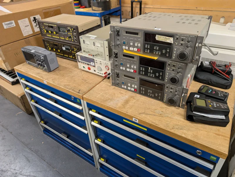 W & H Peacock - Audio Stock and Test Equipment - Auction Image 1