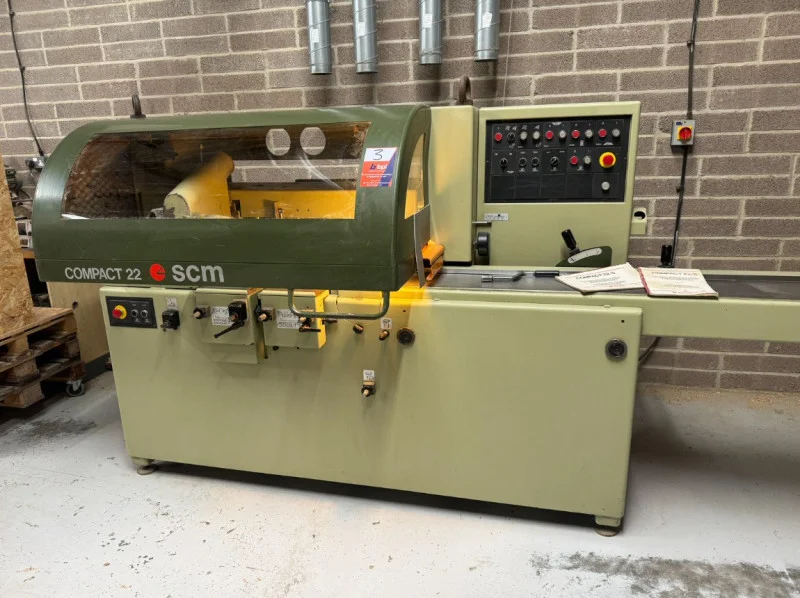 BPI Auctions - Entire Contents of Quantock Joinery at Auction to include Forklift, Machinery, Tools, Stocks & more - Auction Image 4