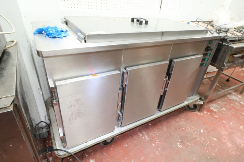 Lithgow Sons & Partners - Catering Equipment & Trade Furnishings inc. Catering Trailer - Auction Image 7