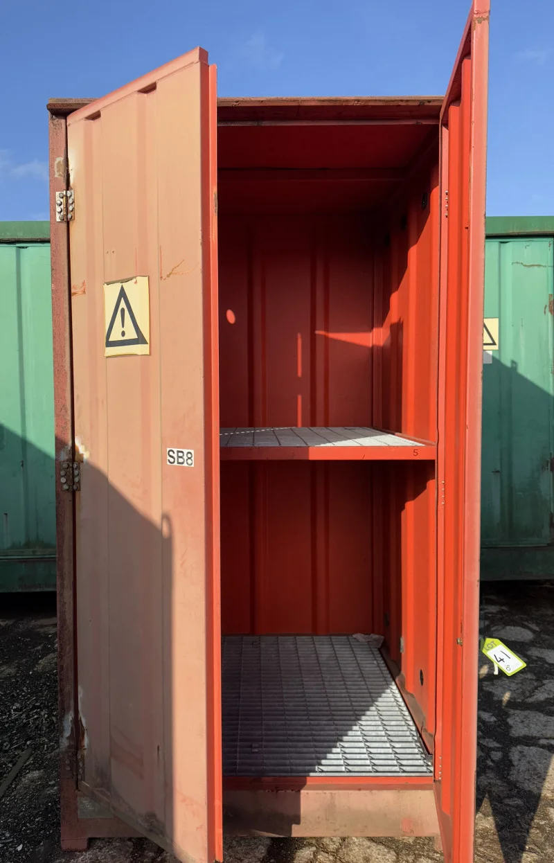Pinder Asset Solutions Ltd - 9 Electric Forklift and Reach Trucks 1.5t to 5.5t, CAT TH82 Telehandler, Pallet Trucks, Tipping Skips, Bunded Drum Stores, Le Fort Shear all at Auction - Auction Image 10