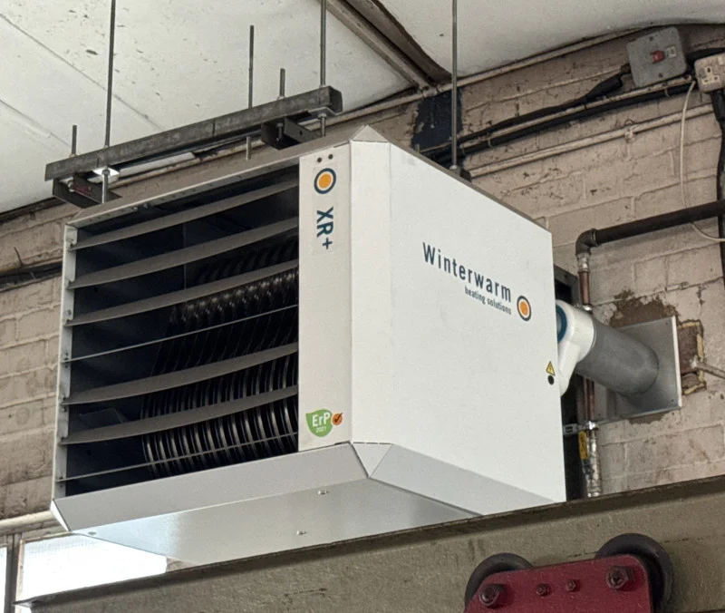 Pinder Asset Solutions Ltd - Over 800 Lots of Engineering Machine Tools, Tooling, Consumables, Compressors, and Containers from a Deceased Estate - Auction Image 9
