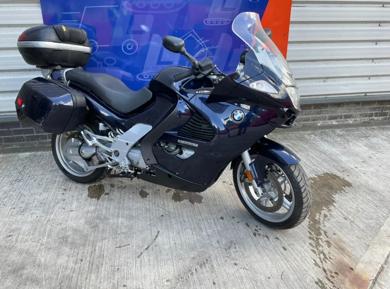 BPI Auctions - Commercial Vehicle Auction to include Welfare Vans, Crew Cab Tippers, Box Lorries with Tail Lifts, Dropside & Panel Vans & BMW K1200 GT Bike - Auction Image 4
