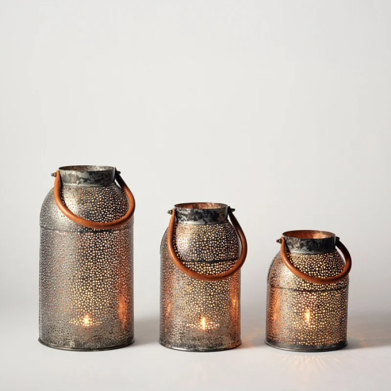 Hilco Valuation Services - Unique Handcrafted Home Décor, Glassware, Terracotta, Reactive Glaze Ceramics and Kitchenware at Auction - Auction Image 2