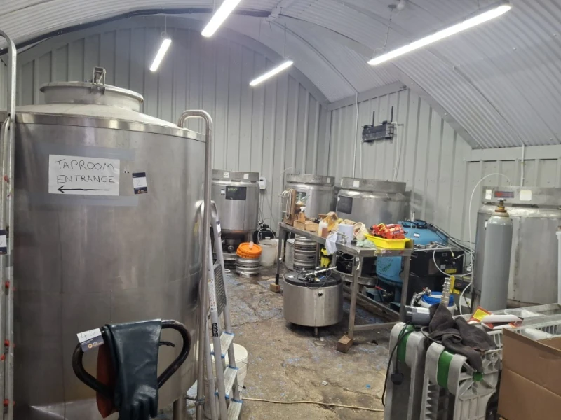 BTG Eddisons - Stockport - 5-Barrel Brewery & Tap House Contents Auction - Auction Image 2