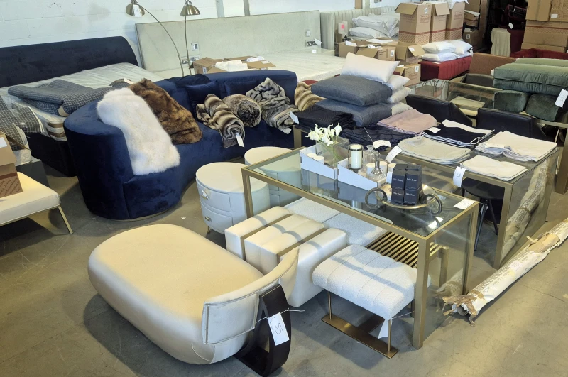 Wyles Hardy & Co - Designer Furniture, Soft Furnishings & Homewares Sale - Auction Image 4