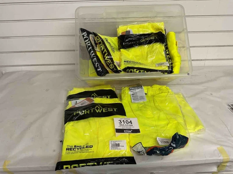 Sweeney Kincaid - Monthly Trade & Retail Stocks Unreserved Online Auction - Auction Image 2