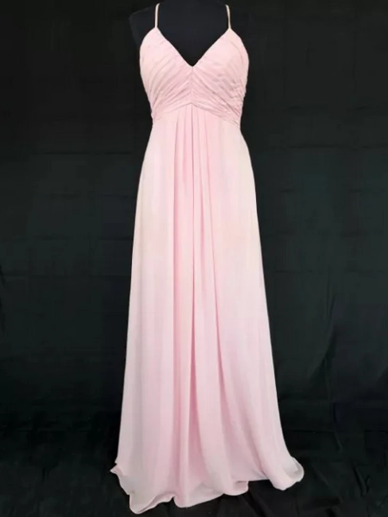JPS Chartered Surveyors - BULK LOT AUCTION - Contents of a Bridal Shop | Dresses | Shoes | Accessories & More - Auction Image 5