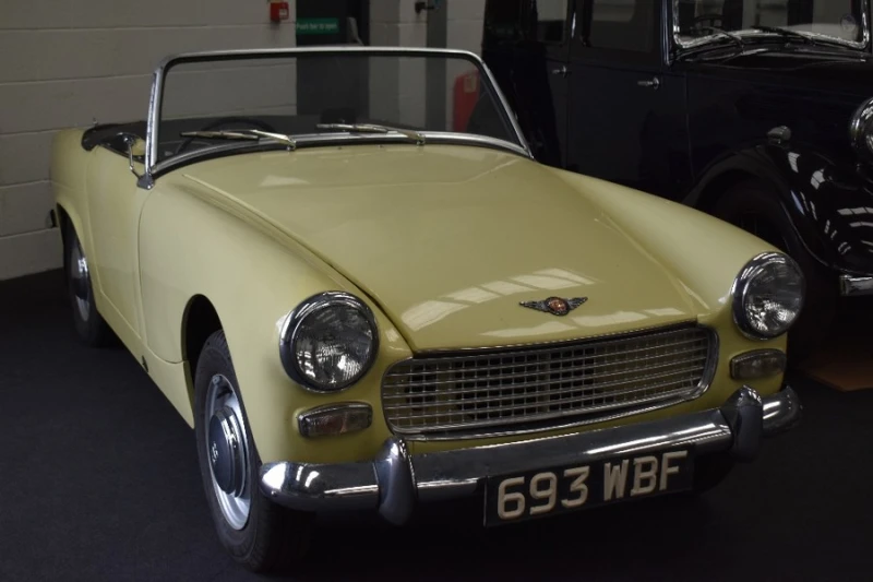 1818 Auctioneers - Classic Cars & Vehicle Auction - Auction Image 3