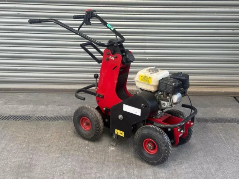 Gavel Auctioneers Ltd - Landscaping & Garden Machinery Equipment Formally Operated by a National Tool Hire Company at Auction - Auction Image 3