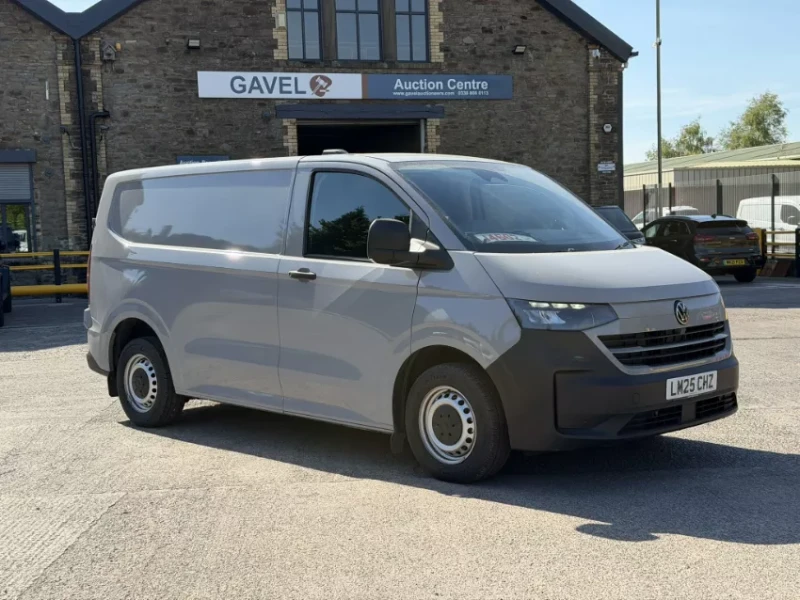 Gavel Auctioneers Ltd - Unreserved Online Auction - 2025 Volkwagen Transporter T32 2.0 Tdi 150 PS, Commerce Plus Automatic at Auction - Auction Image 1