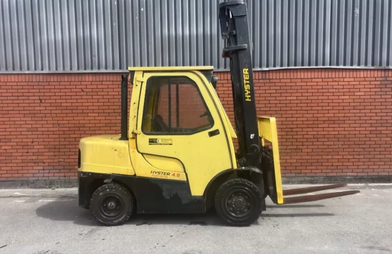 Gavel Auctioneers Ltd - Unreserved Online Auction - 3t & 4.5t Diesel Forklift Trucks at Auction - Auction Image 2