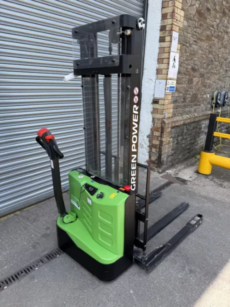 Gavel Auctioneers Ltd - Unreserved Online Auction - 2025 Greenpower Electric Forklift Truck & Greenpower Electric Stacker Truck at Auction - Auction Image 4