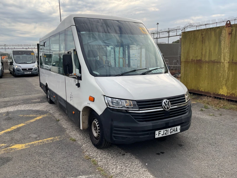 BPI - Volkswagen & Fiat Minibuses with Rear Mobility Access on behalf of Local Council at Auction - Auction Image 3