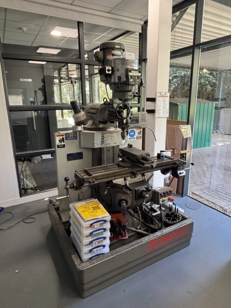Hilco - Automotive Heads Up Display Research & Development Test Equipment Auction - Auction Image 8