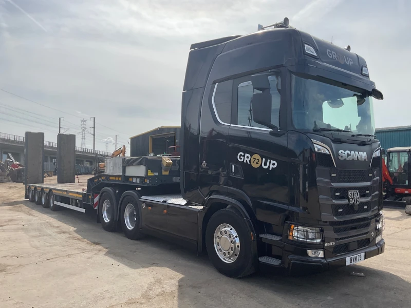 BPI - 2023 Scania S660 A 6x4 Tractor Unit with Faymonville F-S44-1BBY Quad Axle Extending Step Frame Low Loader Trailer Auction - Auction Image 1
