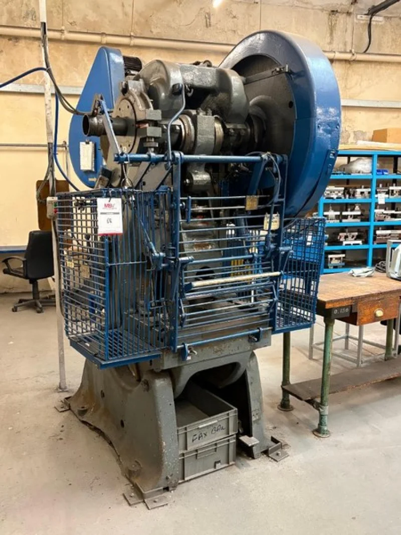Middleton Barton Valuation - CNC Engineering Machine Tools, Ancillary Plant, Fabrication Machines, 3D Printing & Safety Mask Production Equipment Auction - Auction Image 5